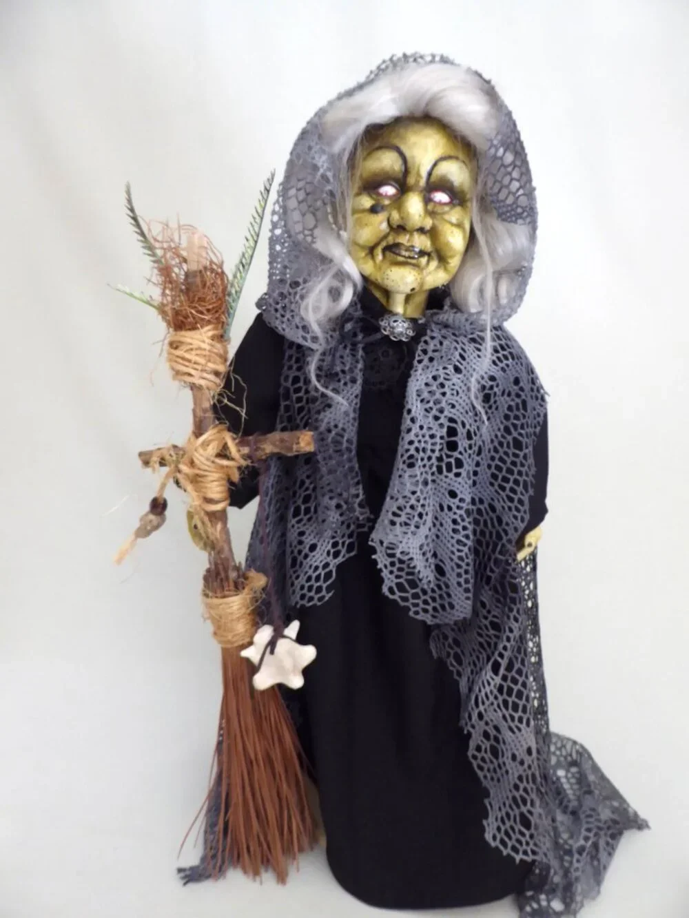 Cradle to Grave Curiosities new oddity
