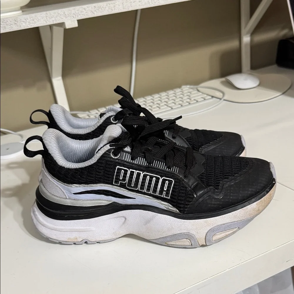 PUMA Black and Gray Athletic Shoes