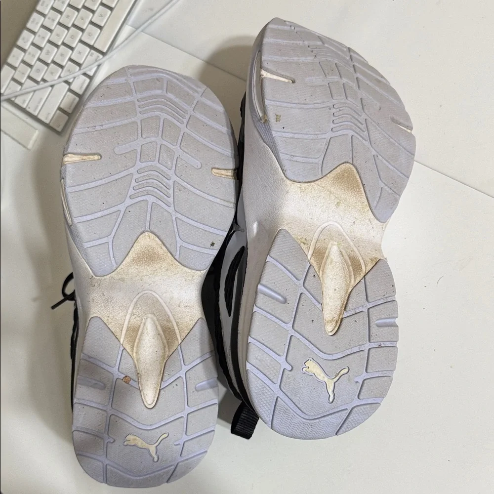 Puma sleek shoes