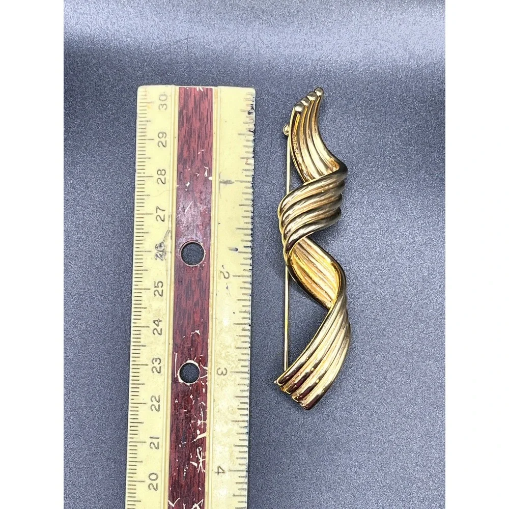 N/A vintage gold