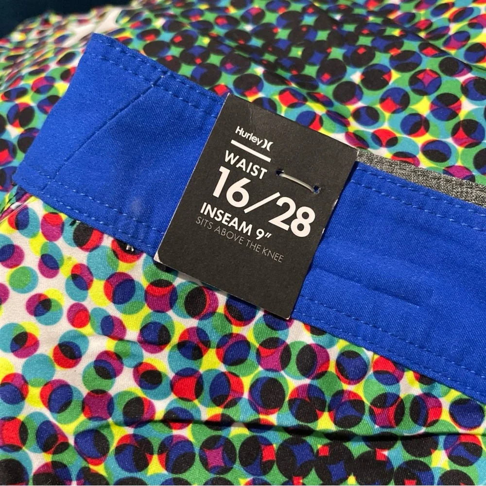 Hurley nwt color