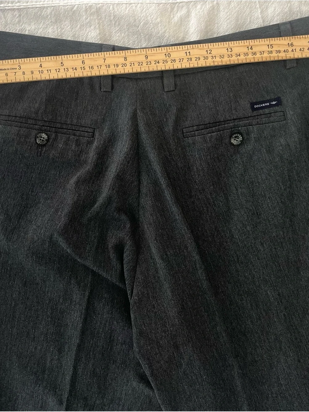 Dockers mens pleated