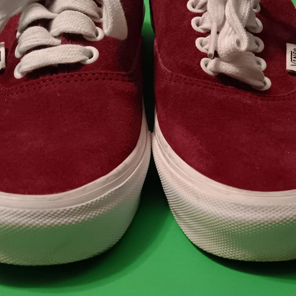 Vans low top