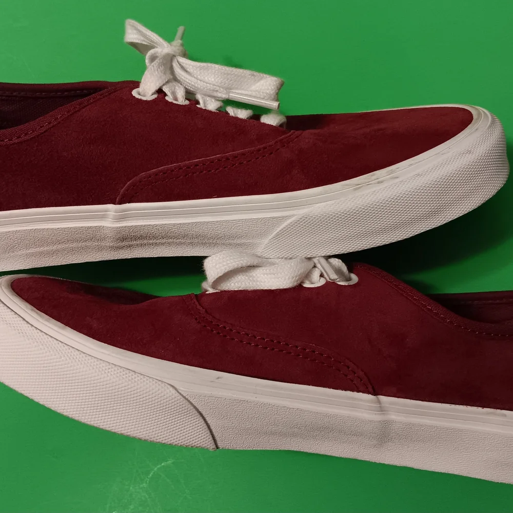 Vans low top