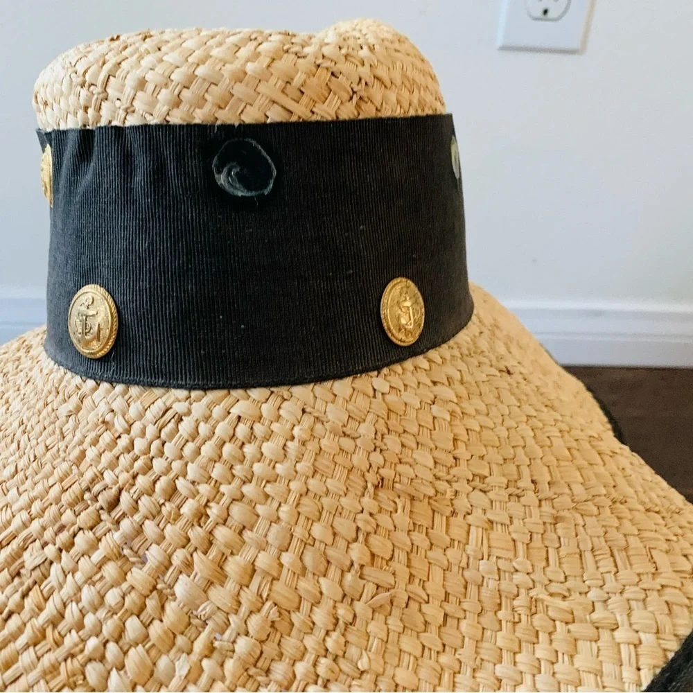 miriam Leftcourt natural fiber