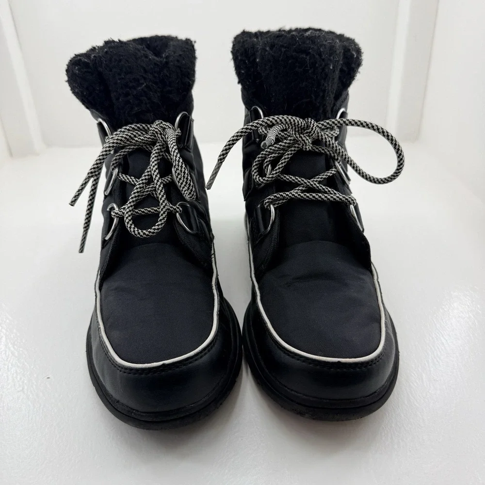 Sorel explorer carnival