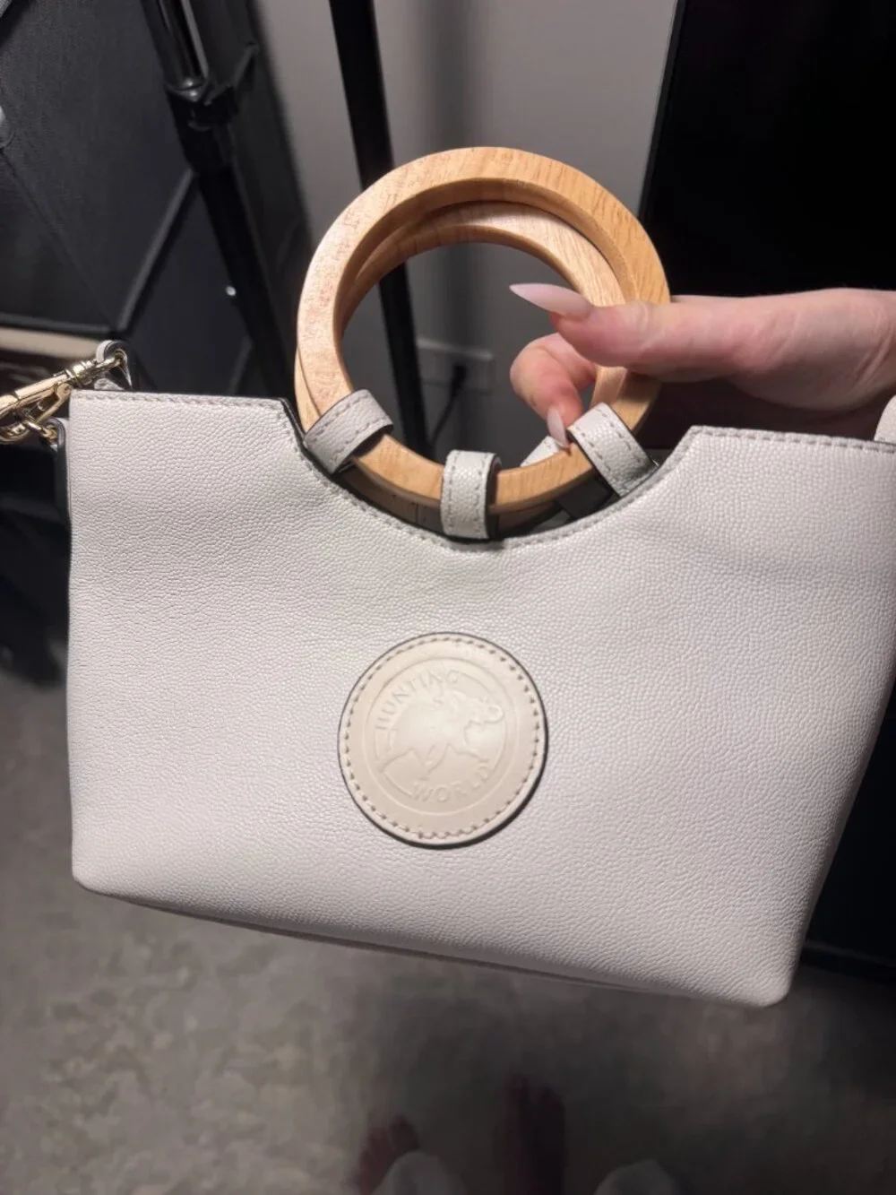 N/A white handbag