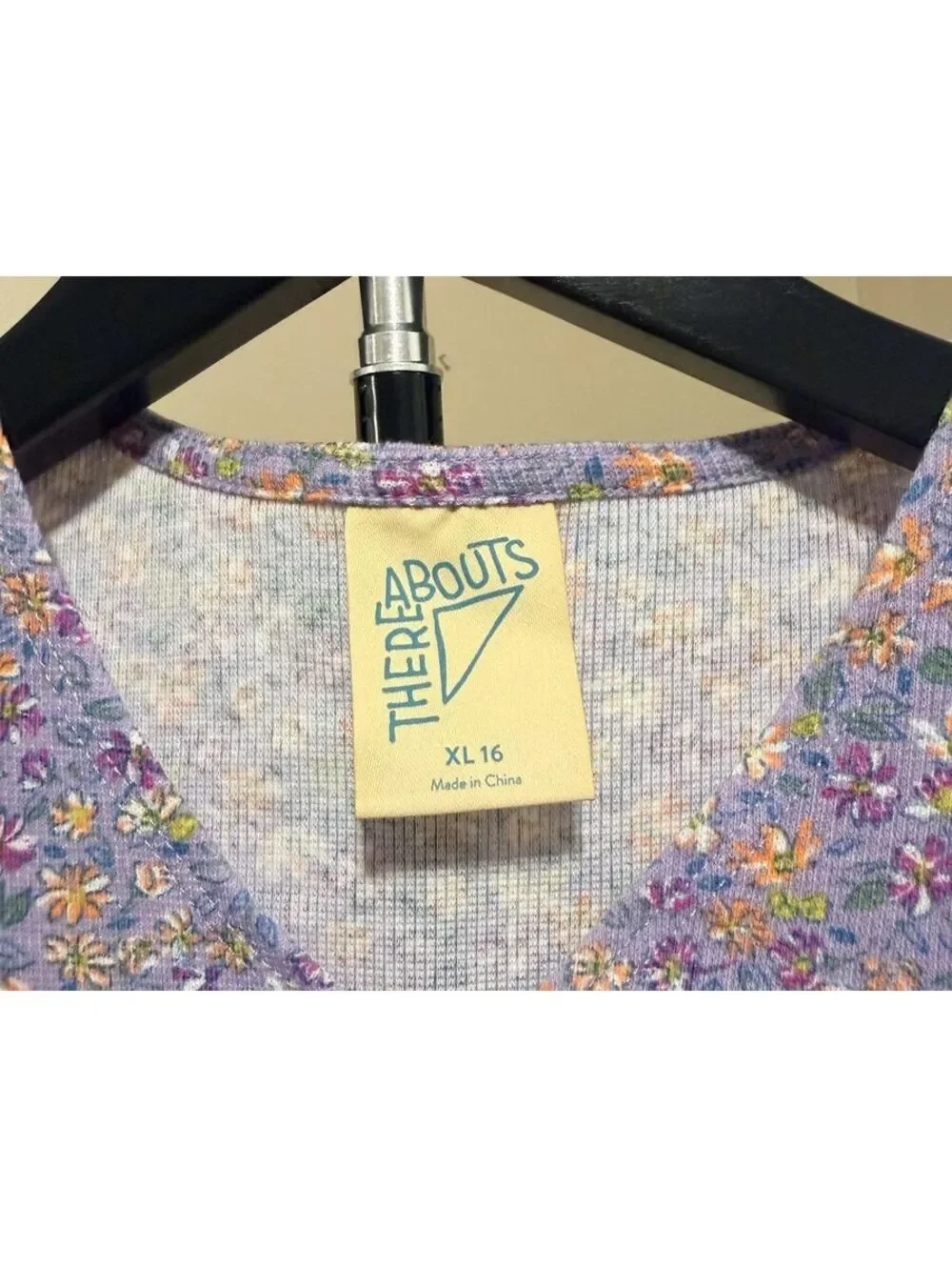 Thereabouts sleeve top stretchy