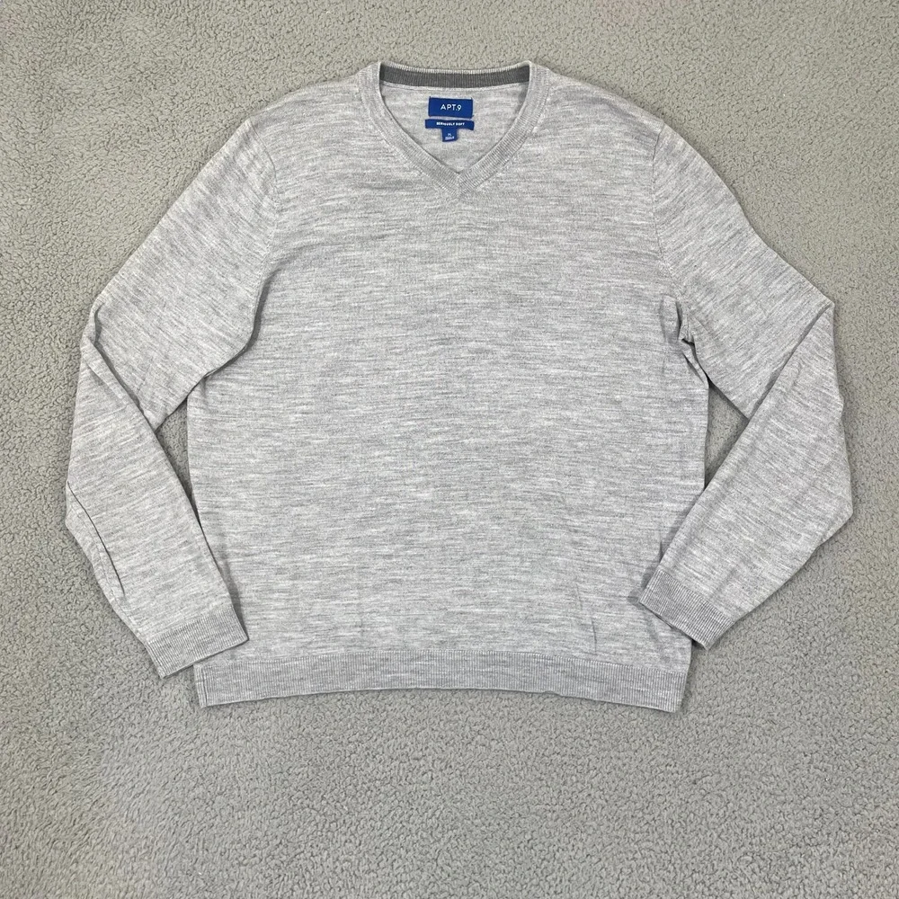 Apt 9 Seriously Soft Sweater Men XL Gray Merino Wool Blend Preppy V-Neck