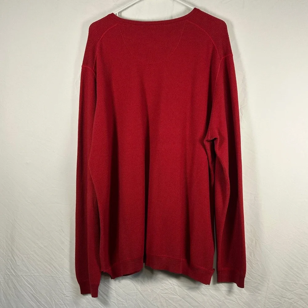 Tommy Bahama embrace relaxed