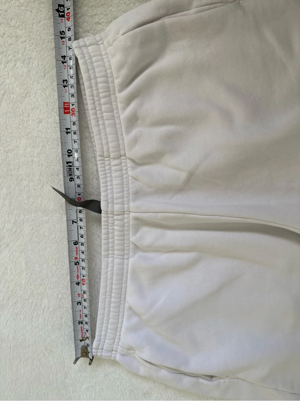 Vuori soft athletic