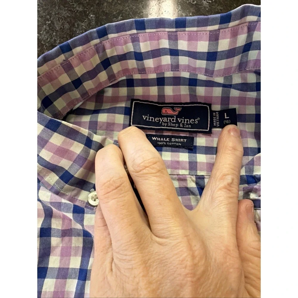 Vineyard Vines no flaws