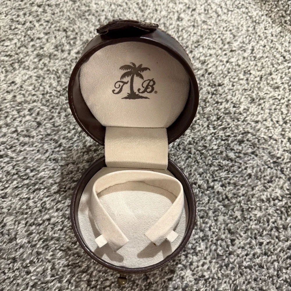 Tommy Bahama woven straw