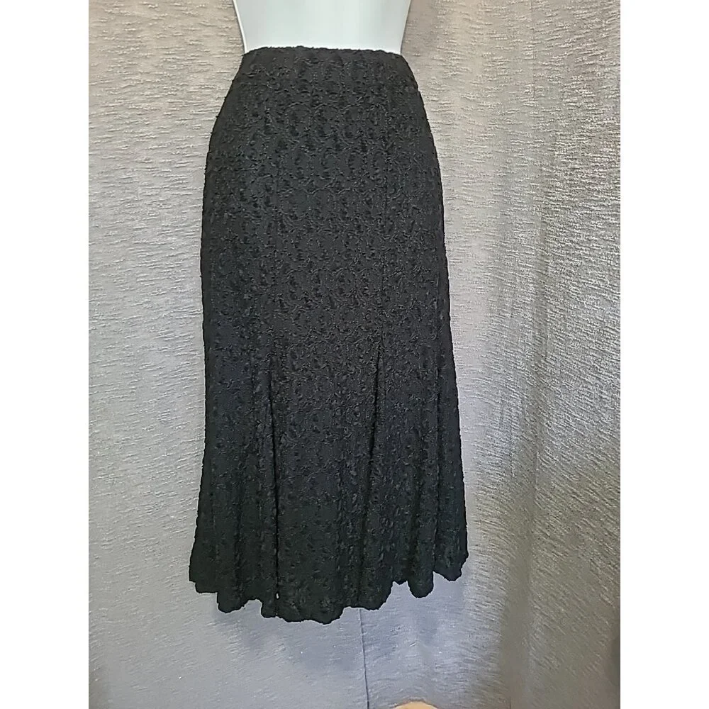 600 West Skirt Womens Black‎ Lined Midi A Line Gored Textured Lace Overlay Dark