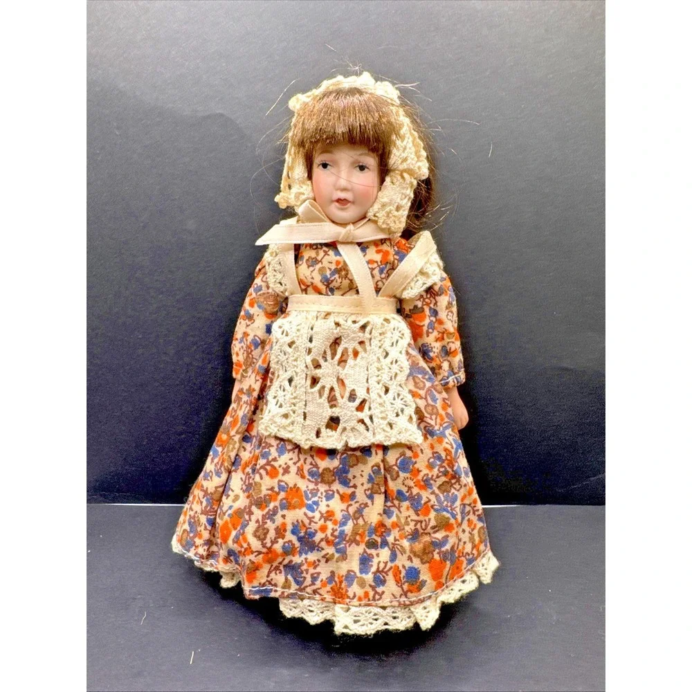 Vintage Porcelain Doll with 82‎ H.L. on neck