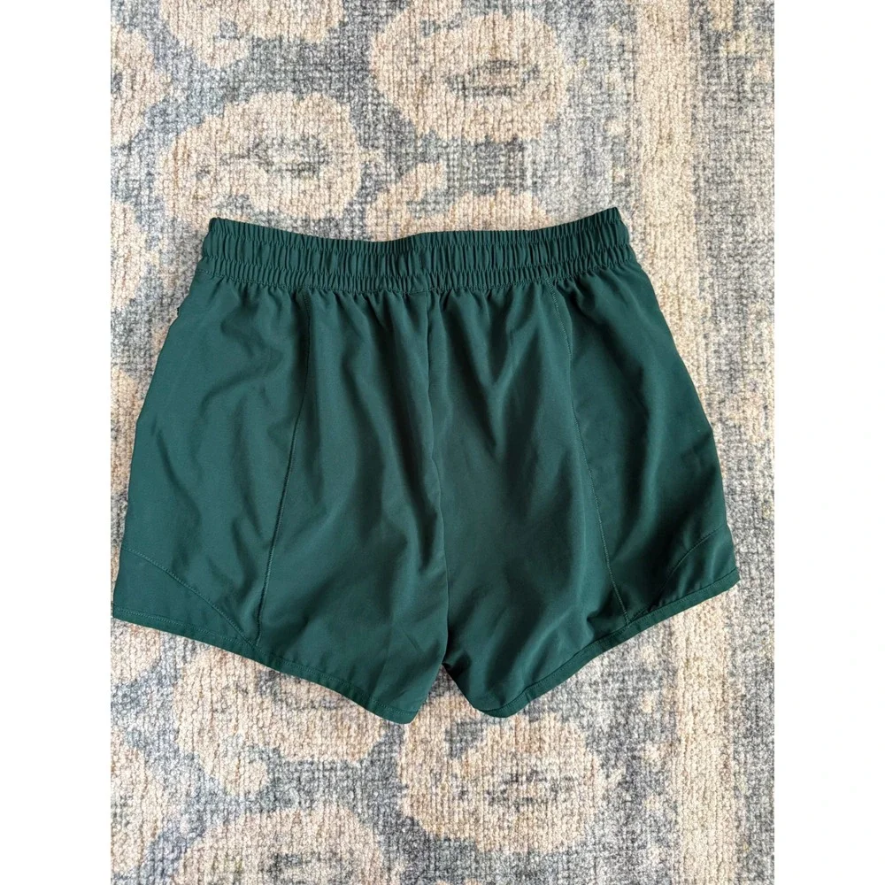 Alphalete speed short