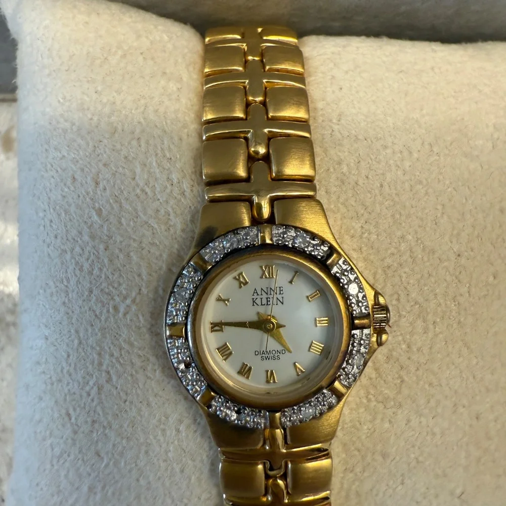 Anne Klein pre owned
