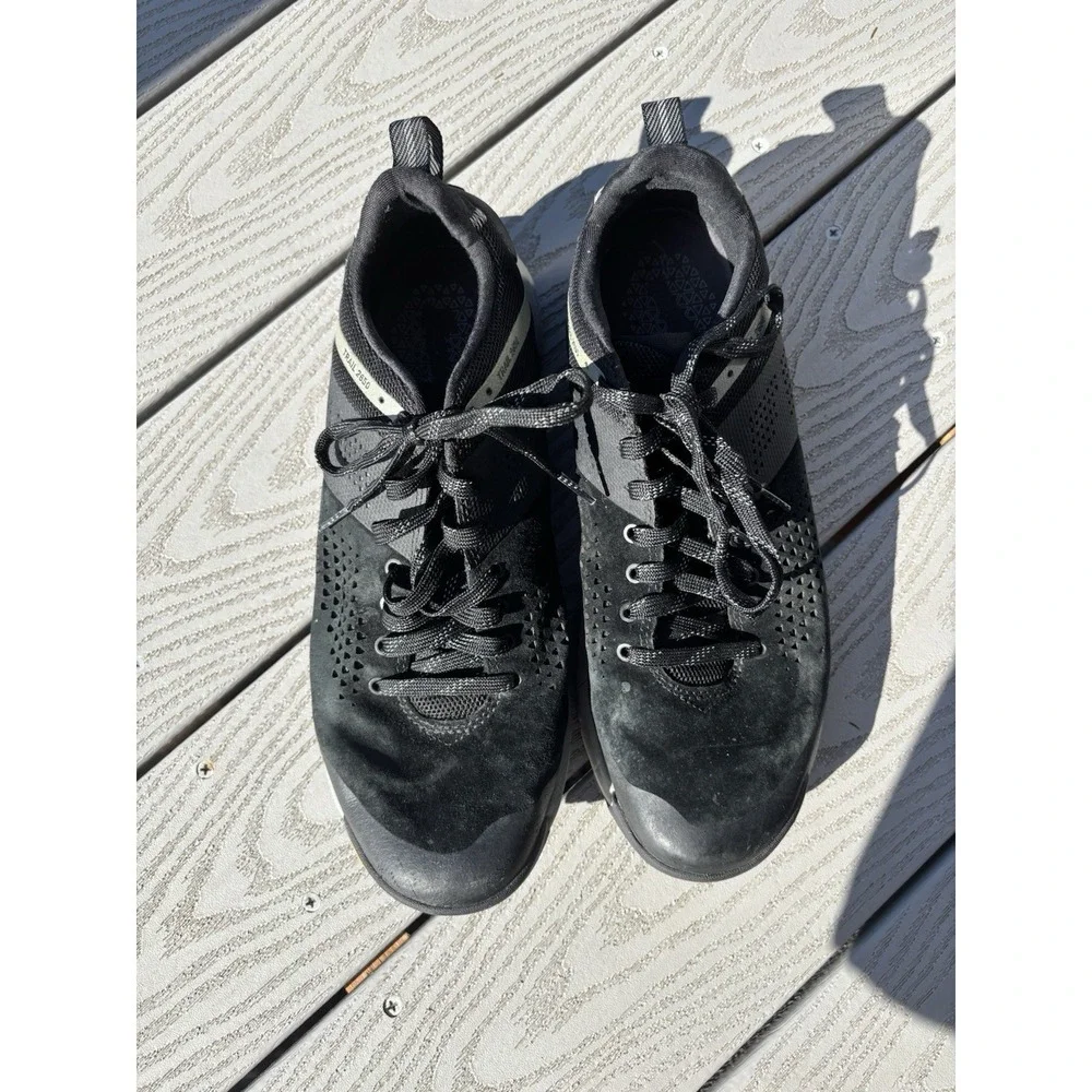 Danner us size