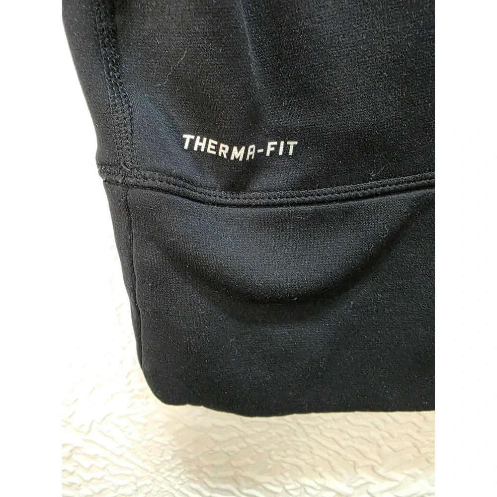 Nike therma fit