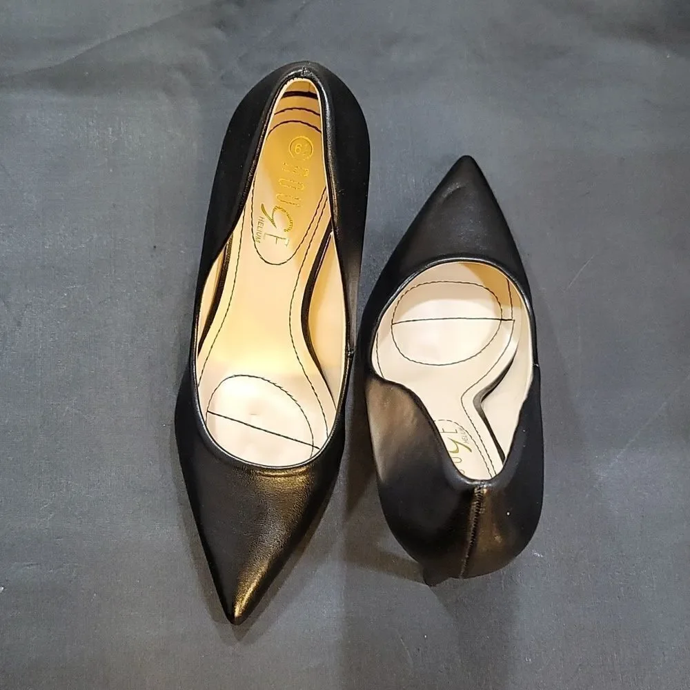 Rouge Helium heel womens tag
