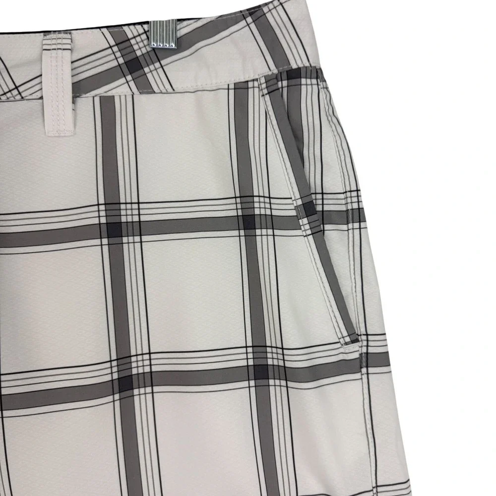 Quiksilver hybrid shorts