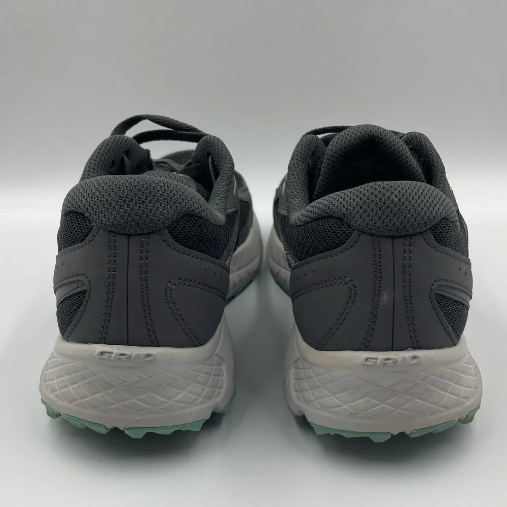 Saucony tr13 box are