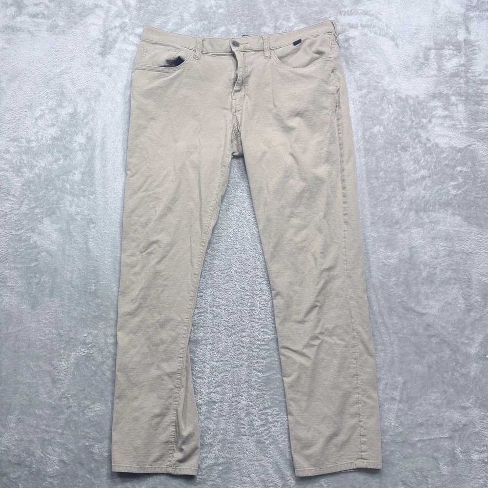 TravisMathew Pants Mens‎ 33 Khaki Tan Golf Casual Stretch Straight Leg 5-Pocket