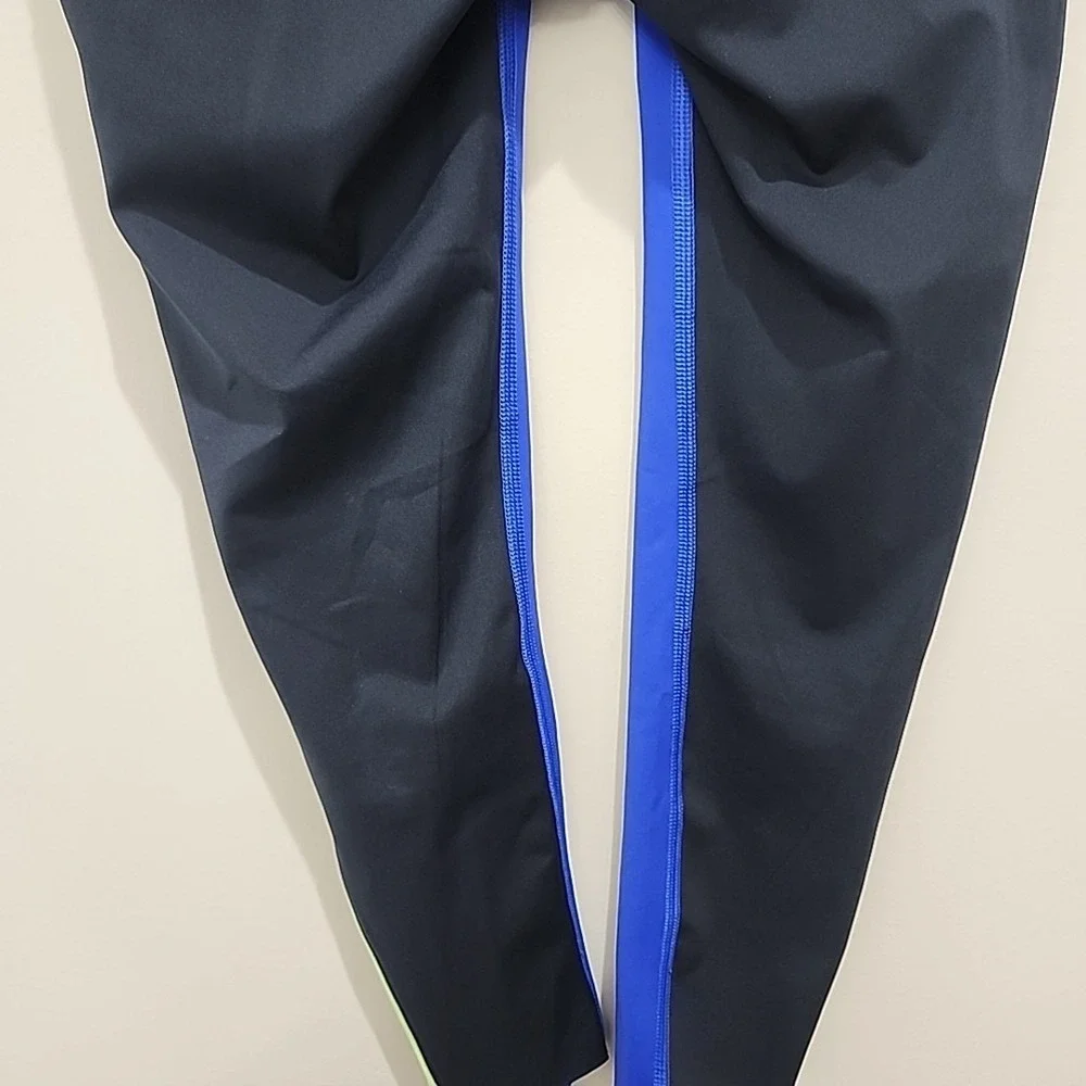 Athleta leggings are