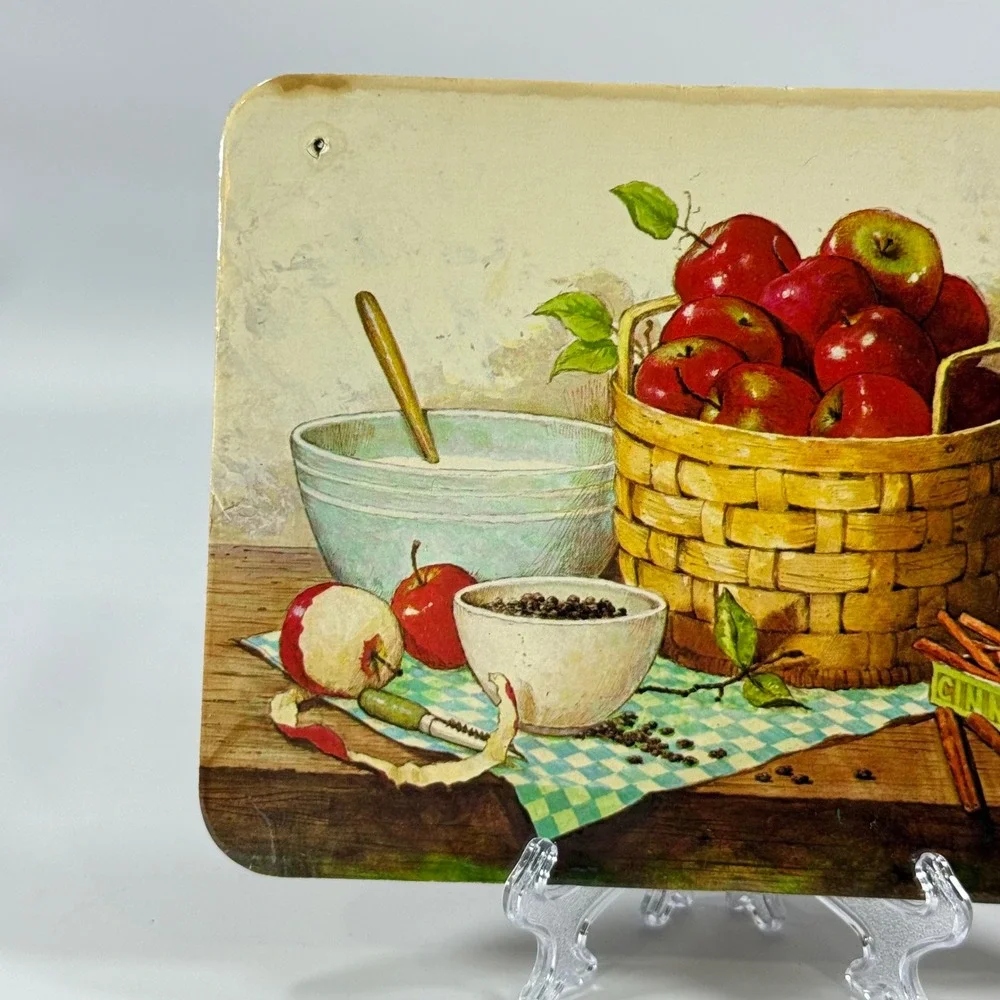 Unbranded multicolor apple