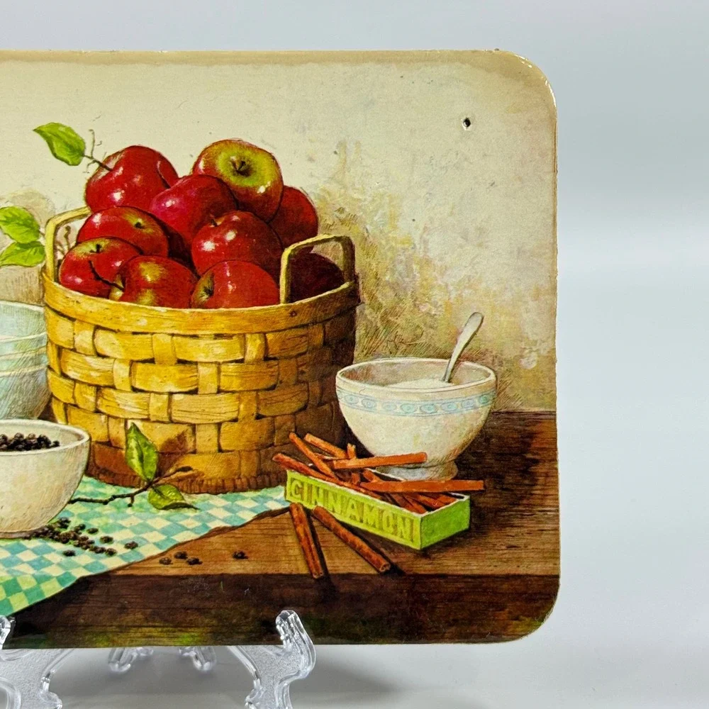 Unbranded multicolor apple