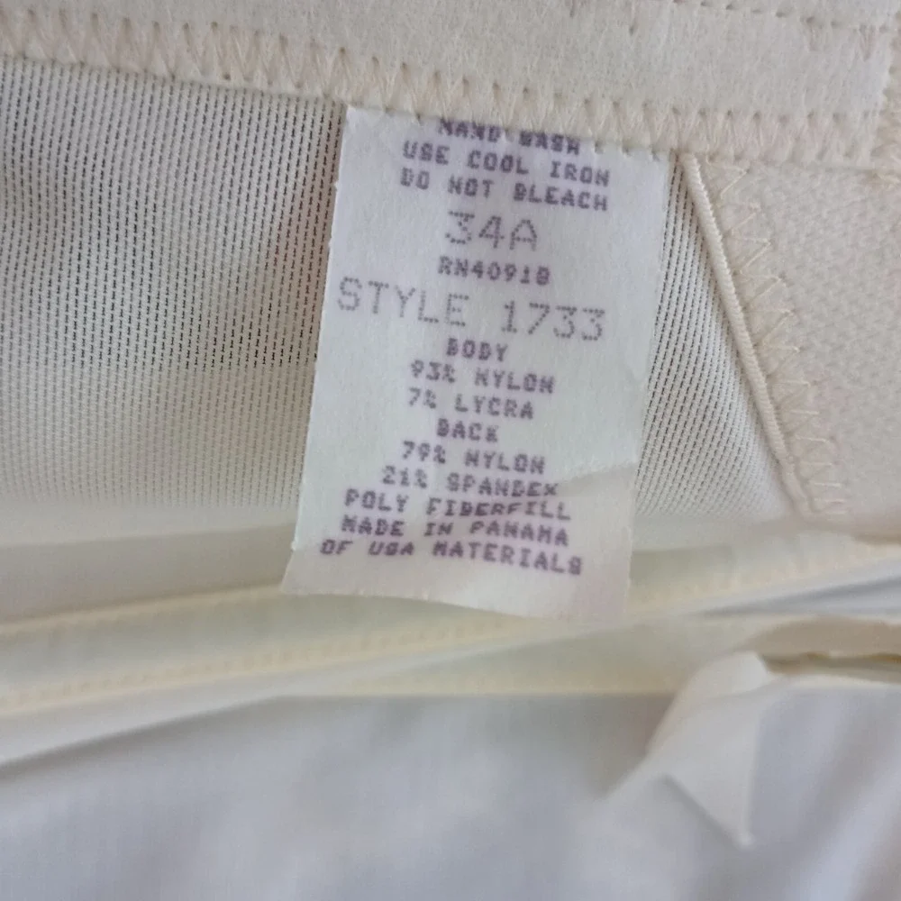 Empire Intimates vtg nos