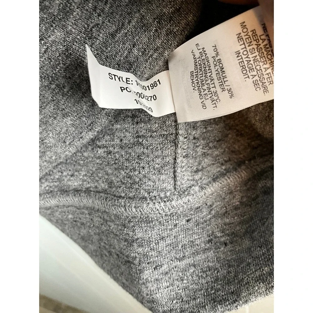 Vineyard Vines brand vineyard