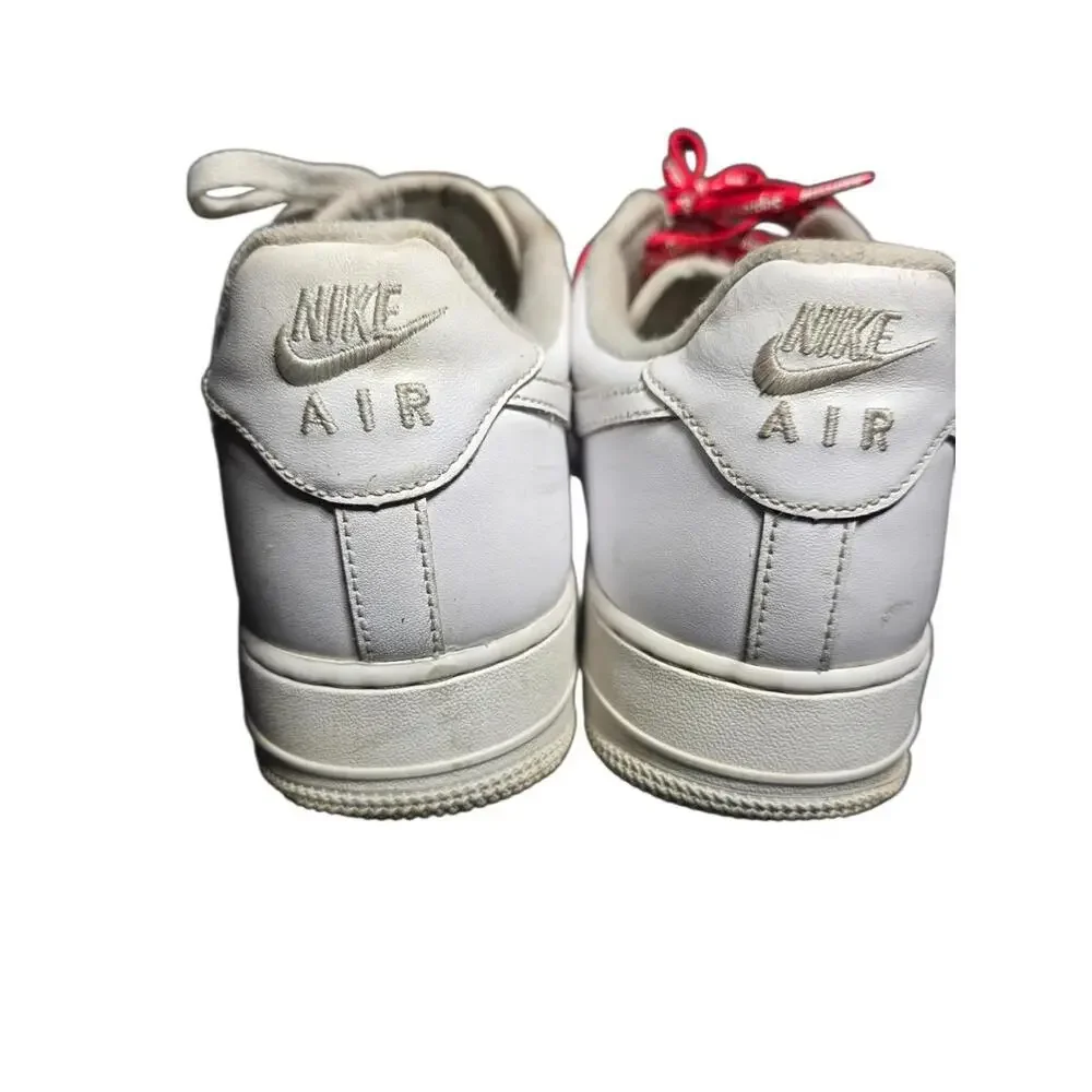 Nike pre owned