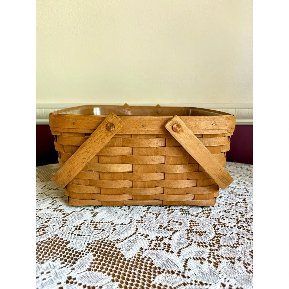 Longaberger handwoven cake