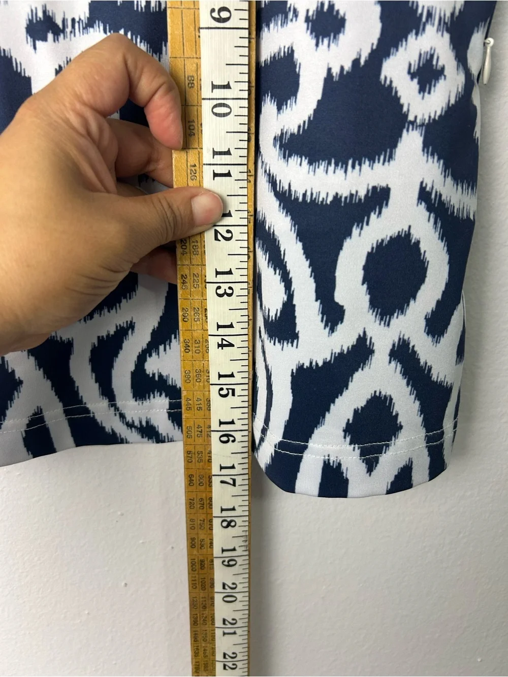 Gretchen Scott Designs great elastic