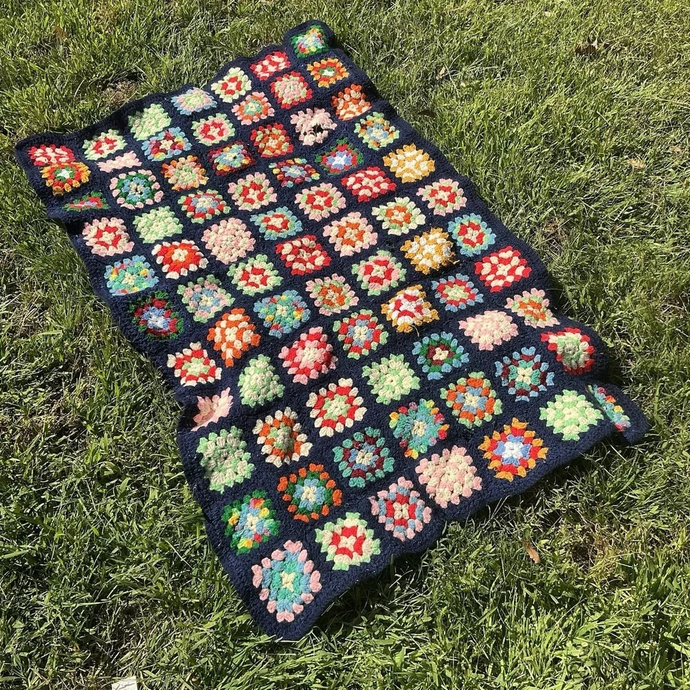 Vintage Afghan Multi-colored Square Granny Square‎ 70s Cutter Boho 36x50