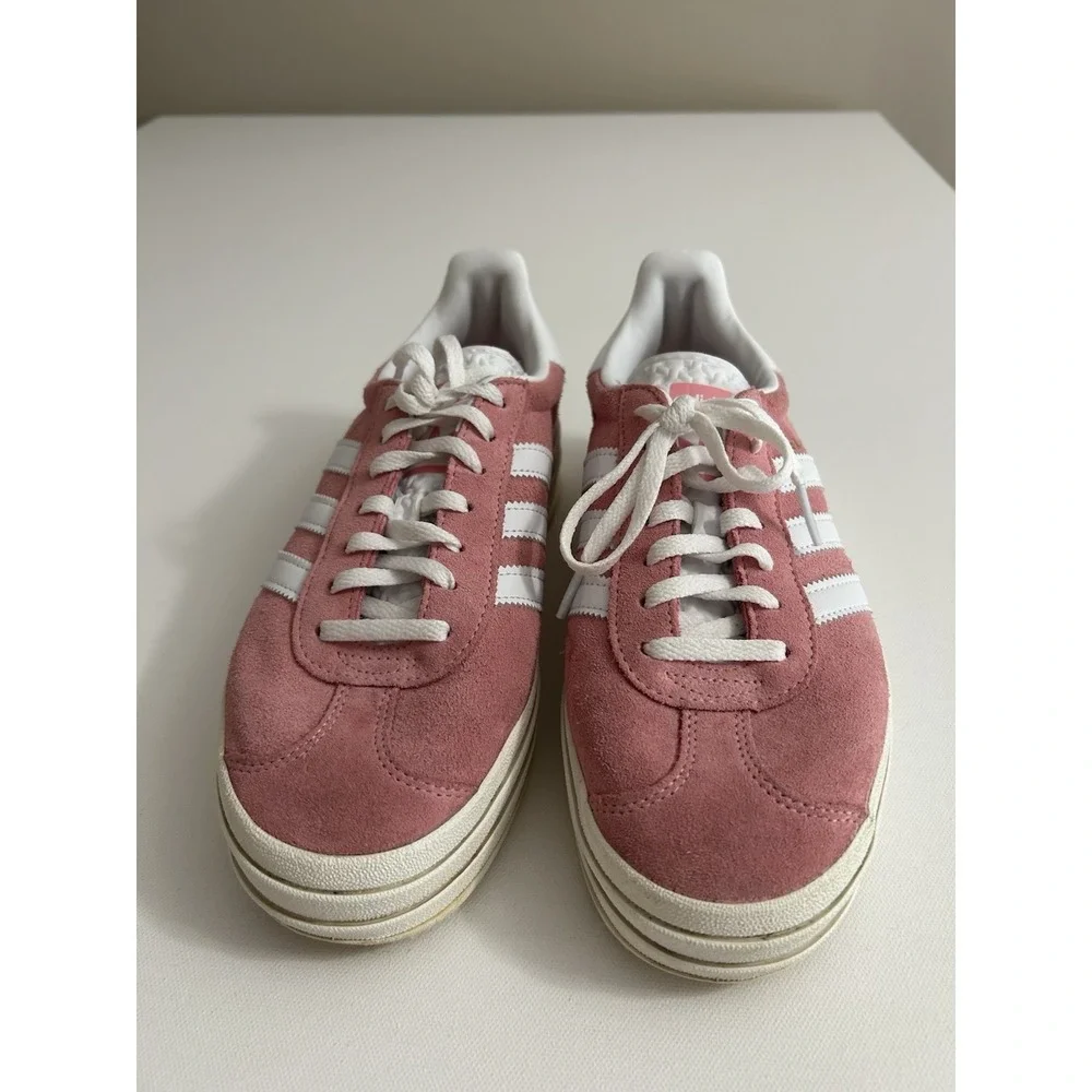 adidas these gazelle
