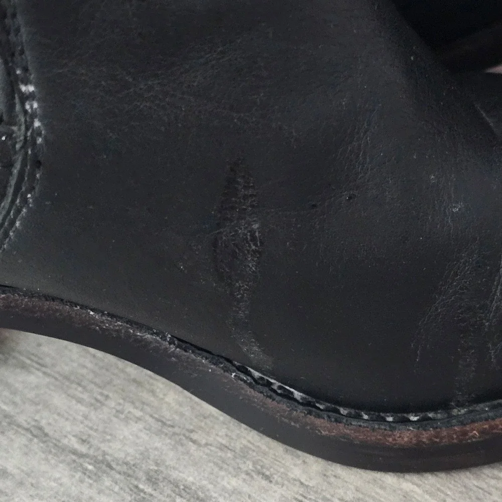 UGG Camden‎ Black Leather Chelsea Ankle Boots Womens Size 8 Block Heel