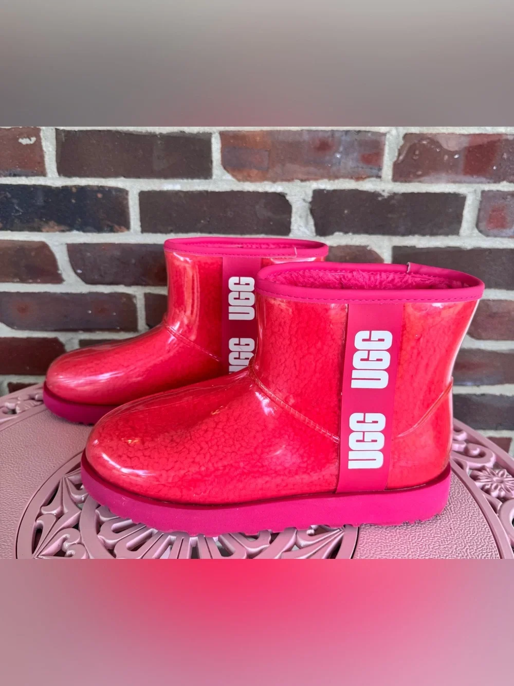 UGG bold hot