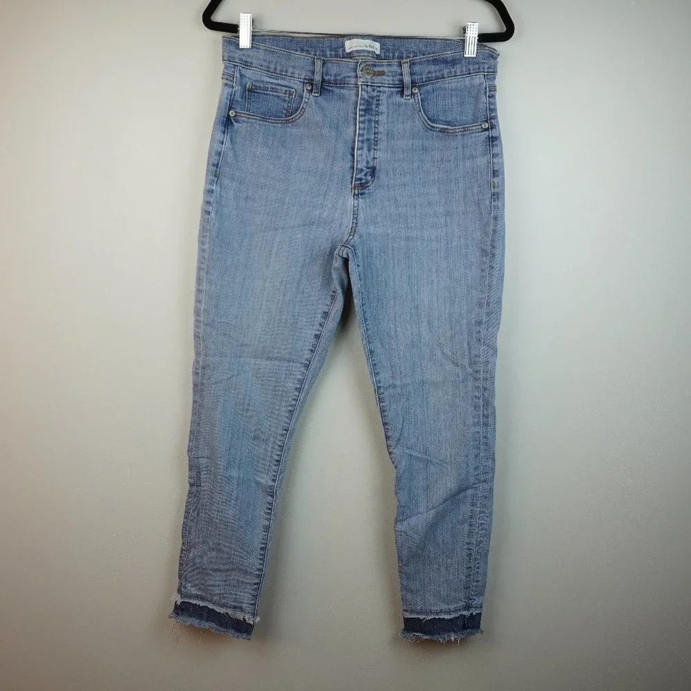 Loft High Rise Light Wash Skinny Two Toned Raw Hem Jeans‎ Size 31/12