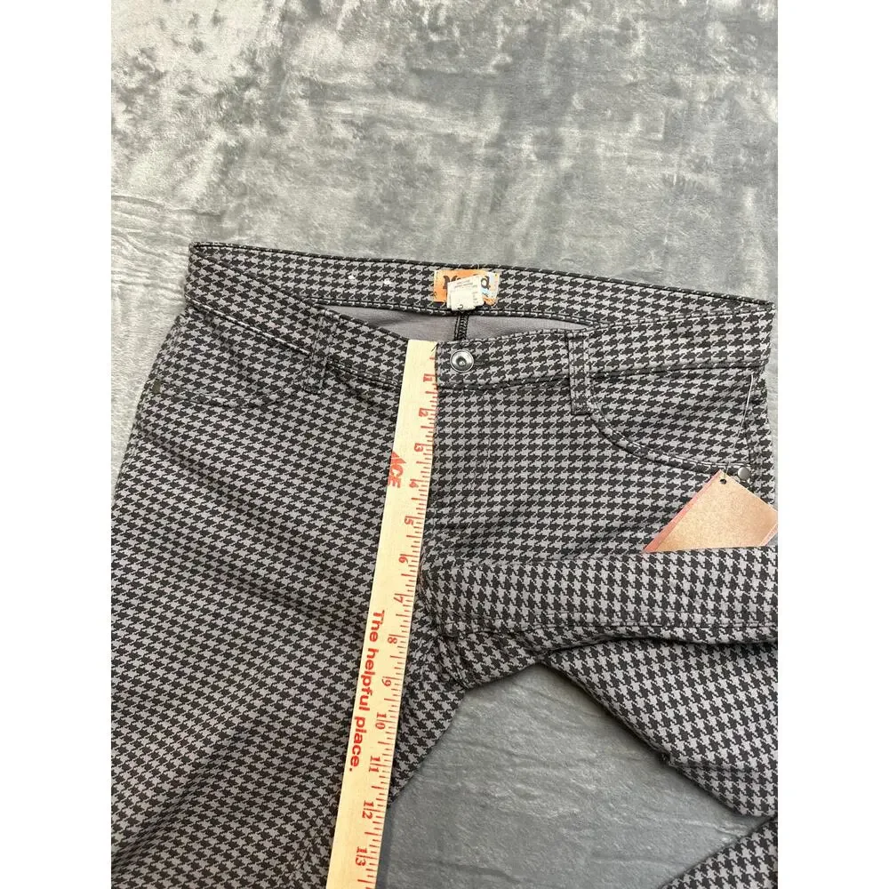 Mudd sale brand
