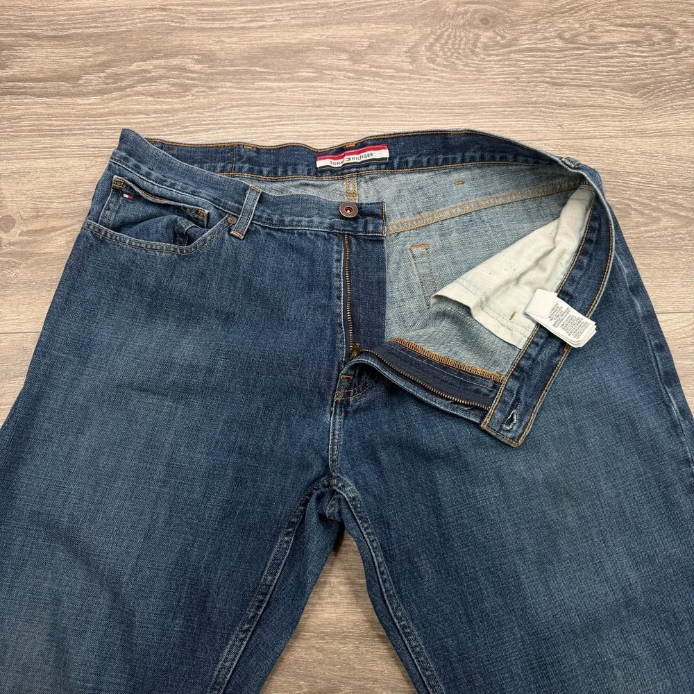 Tommy Hilfiger item tommy