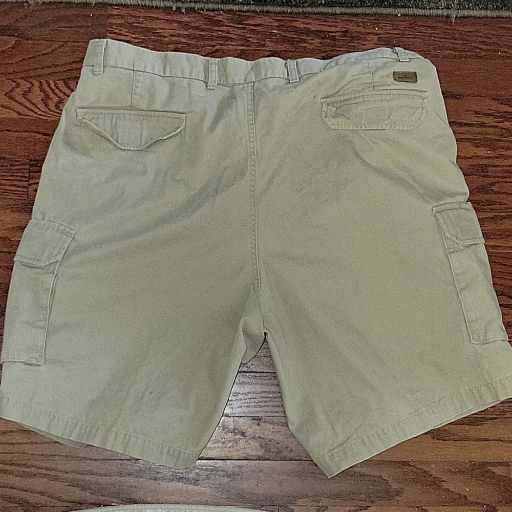 Dockers tan khaki