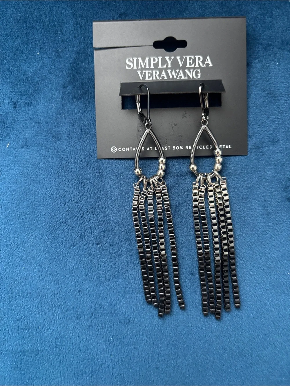 Simply Vera Vera Wang statement fringe