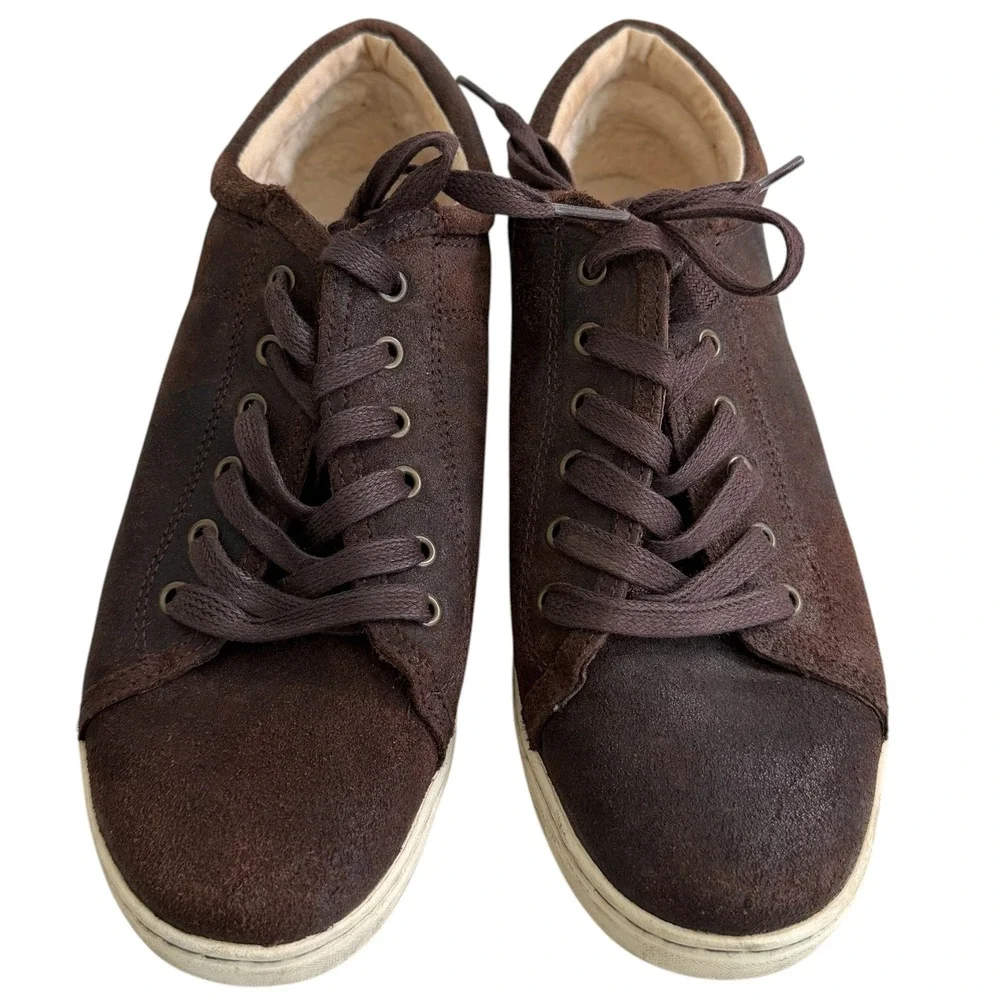 UGG Australia excellent lb