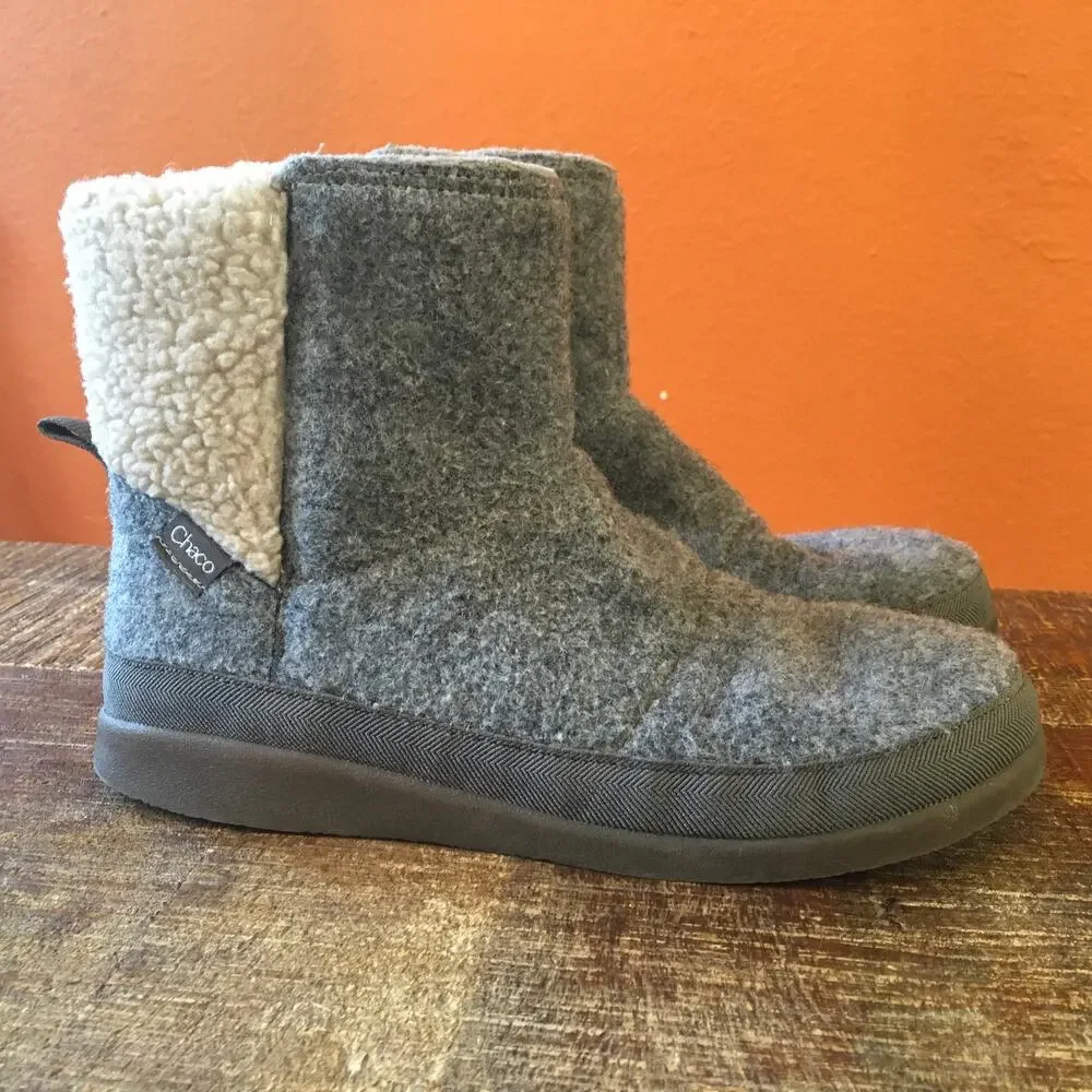 Chaco Revel Tall  Wool Chelsea Boot  Womens 7 Grey Ankle Bootie Comfy Cozy Warm