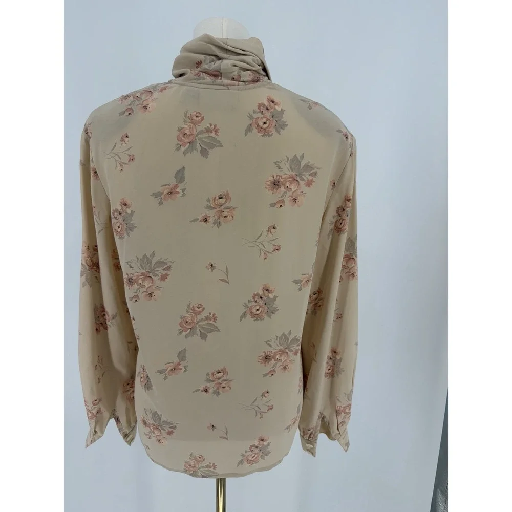Liz Claiborne Collection beautiful choice