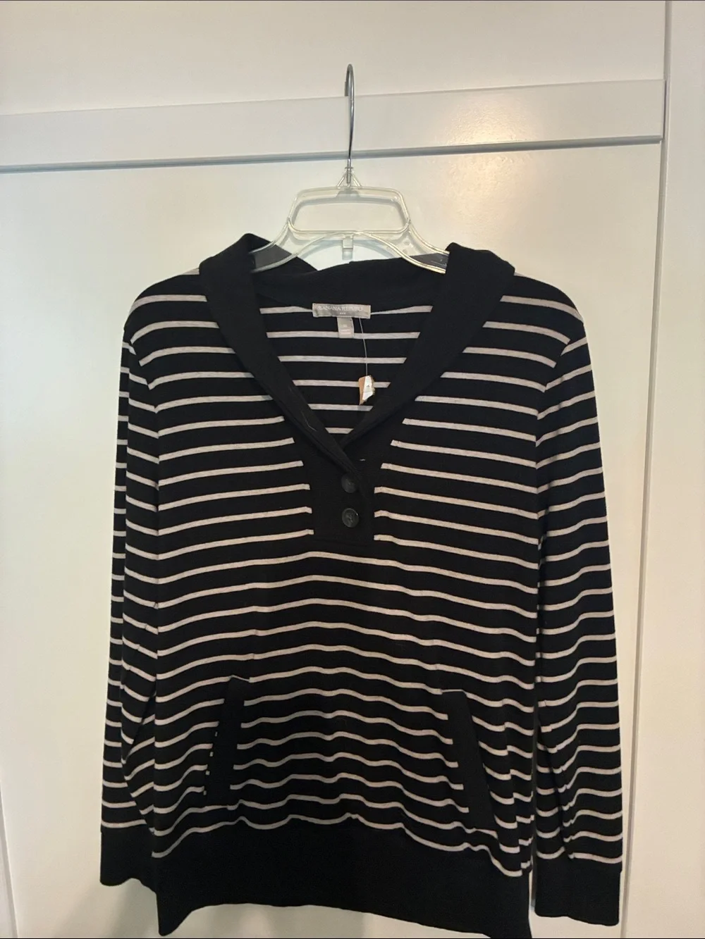 Striped Hooded Pullover Sweater - Black & White