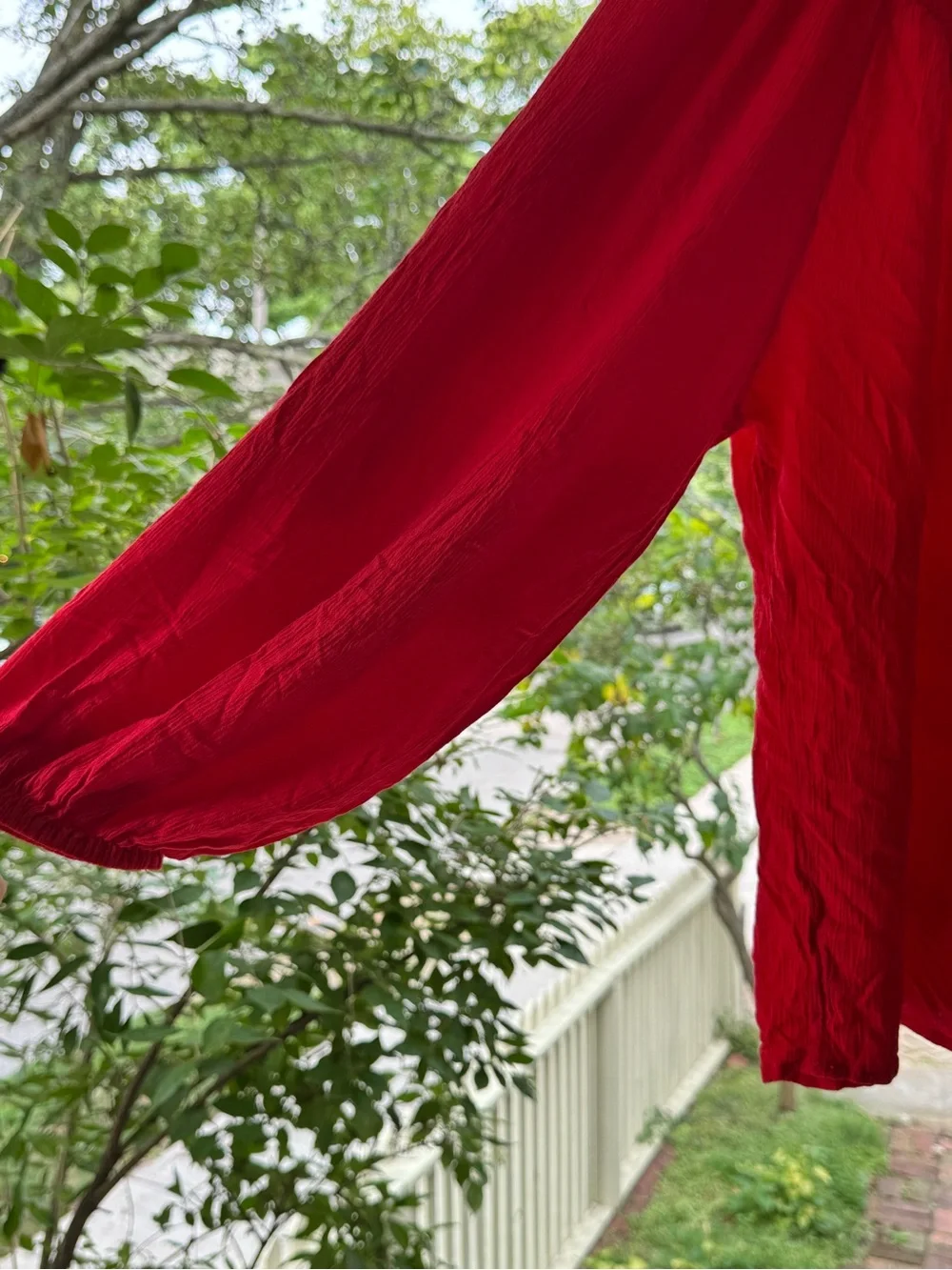 Knox Rose bright red