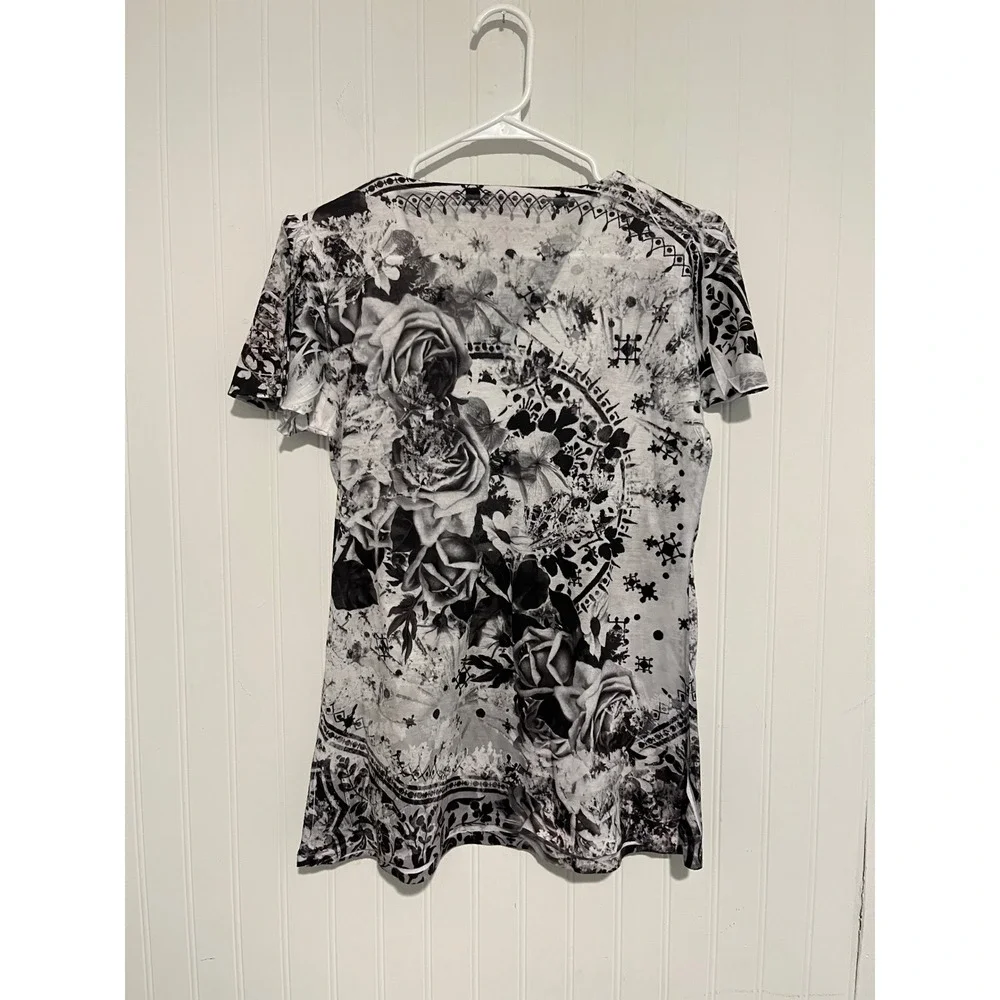 Kiara V-Neck Top Women Small Black White Floral Rhinestone Y2K Tee